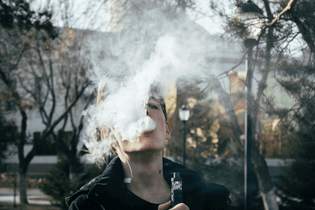 Why is Vaping Becoming so Popular with Millennials in 2023 - Disposable Vape Online
